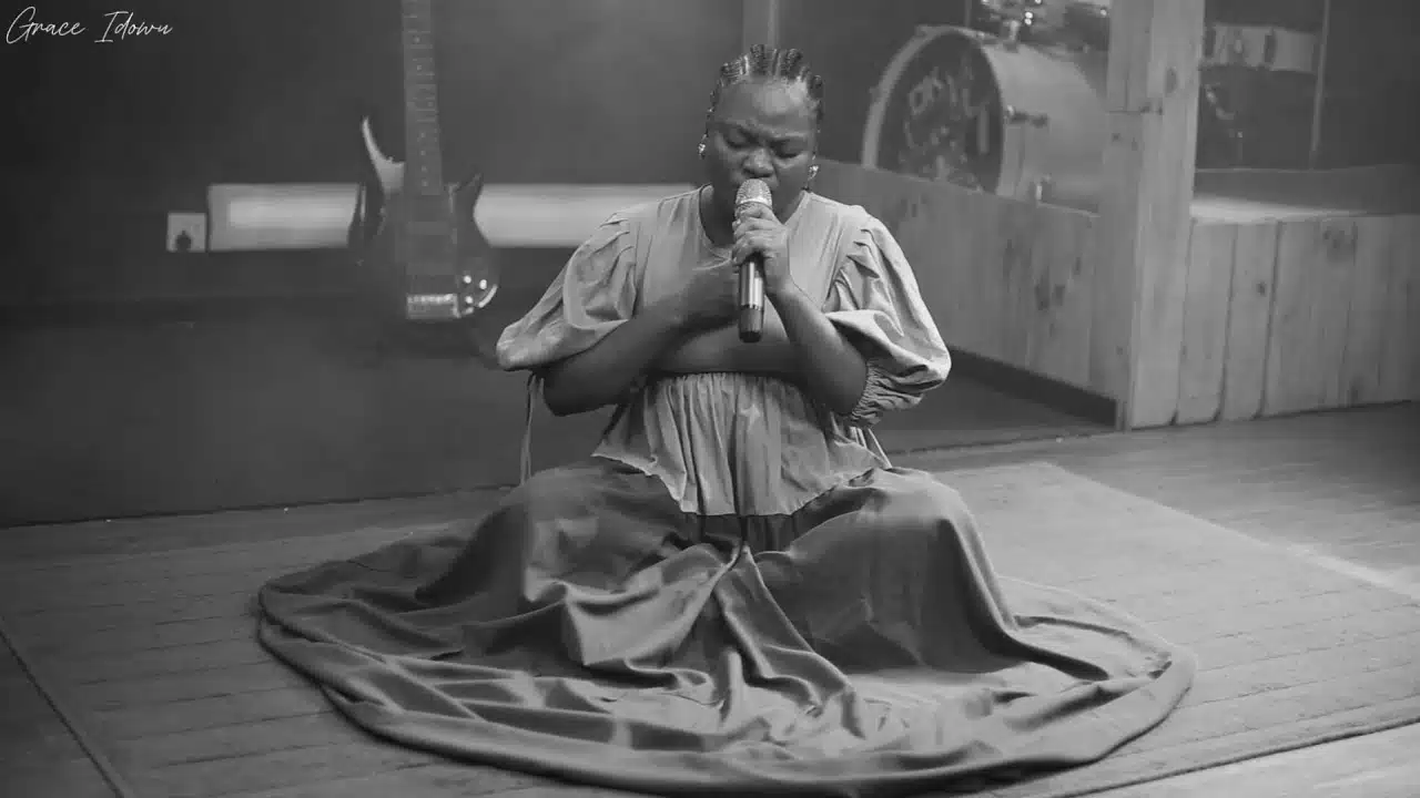Grace Idowu – It Is Well With My soul (hymn)